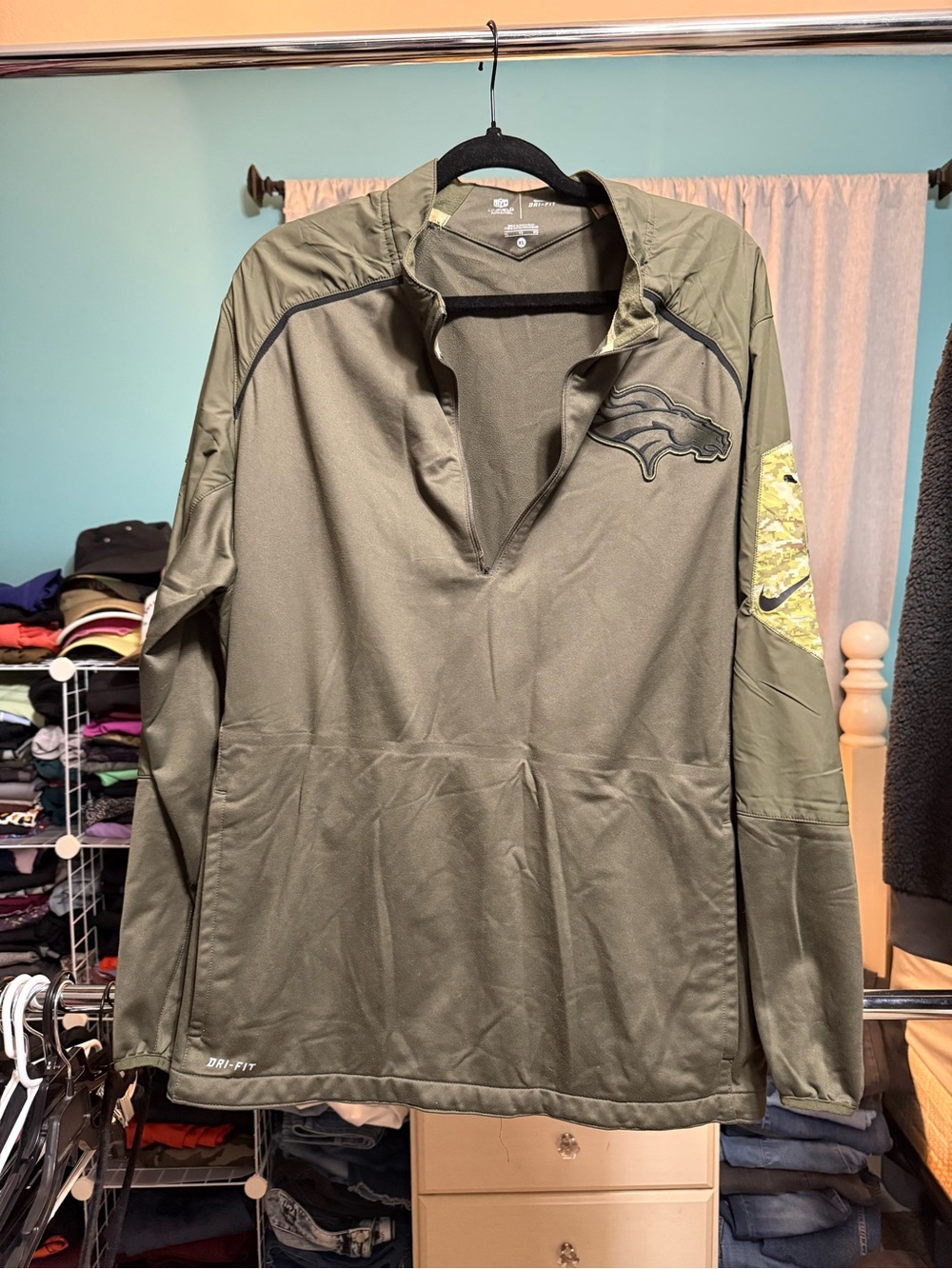 Nike Men’s Olive Green Broncos Pullover Jacket